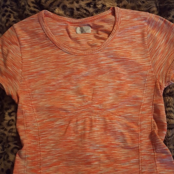 Athleta shirt - Picture 2 of 5